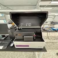 BMG Labtech CLARIOstar plus Microplate Reader image 1